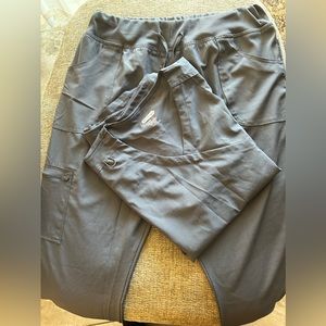 Women scrubs set size xl from scrubaid